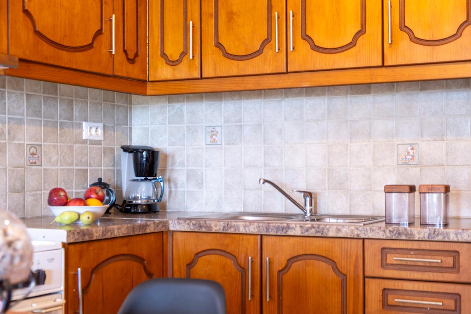 דירות Áyios Nikítas Theasea House מראה חיצוני תמונה