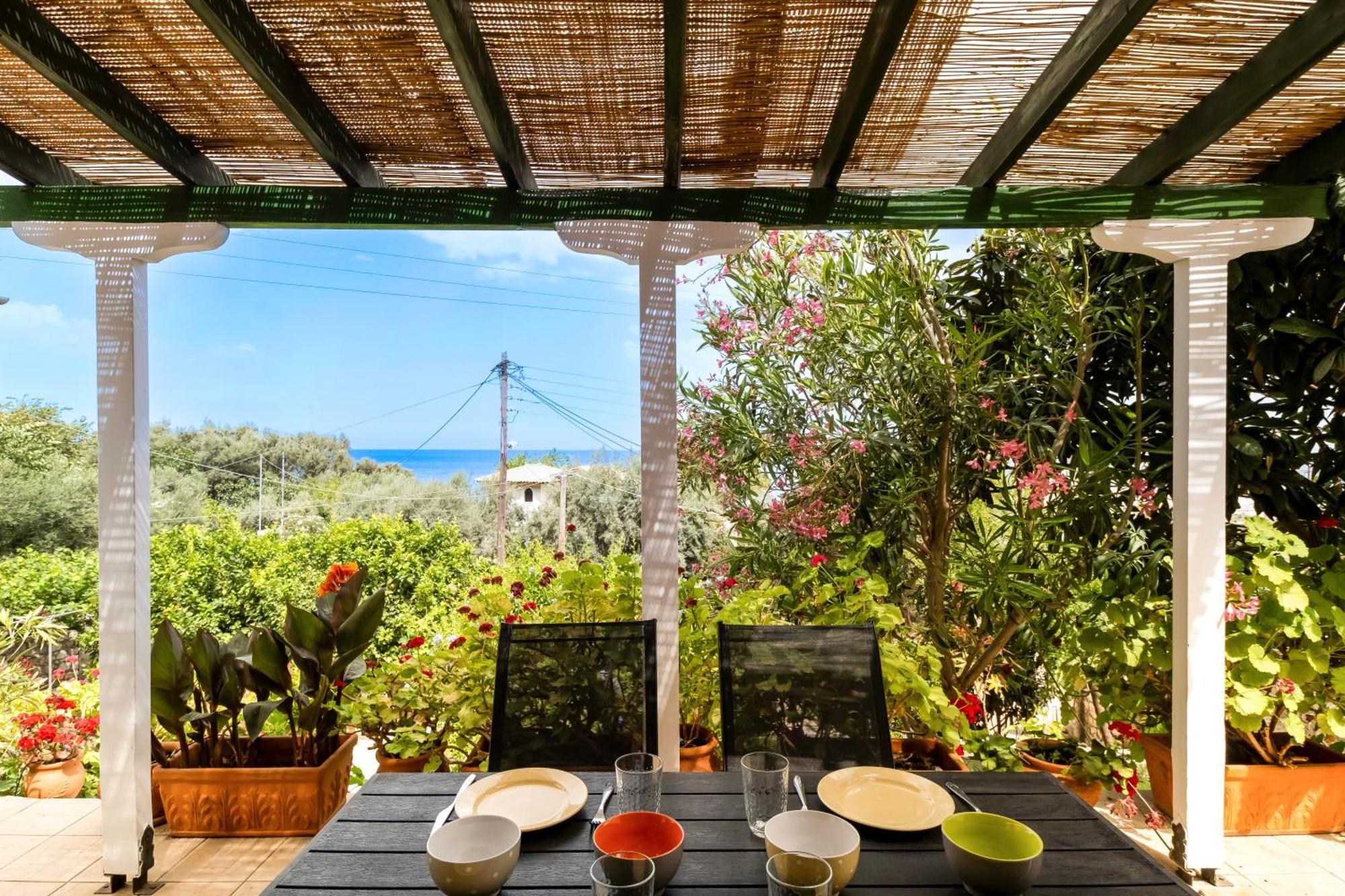 דירות Áyios Nikítas Theasea House מראה חיצוני תמונה
